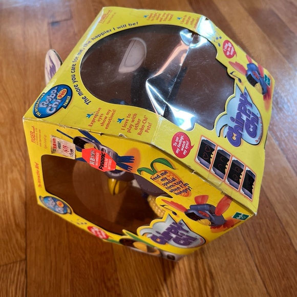 New 2001 Chirpy-Chi Interactive Pet Bird Sega Hasbro Tiger Electronics Not Test - Picture 12 of 13